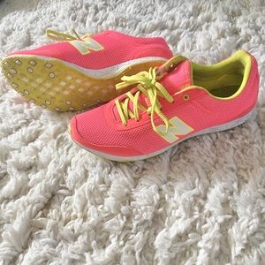New Balance Women’s 792 Sneaker